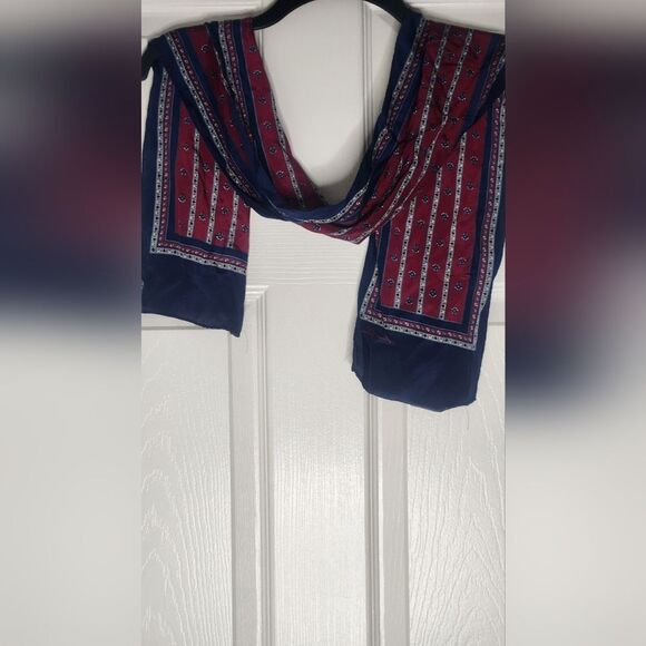 VTG 1986 Ginnie Johansen 100% SILK Scarf 52" X 8" Japan Burgundy Blue - Picture 1 of 7